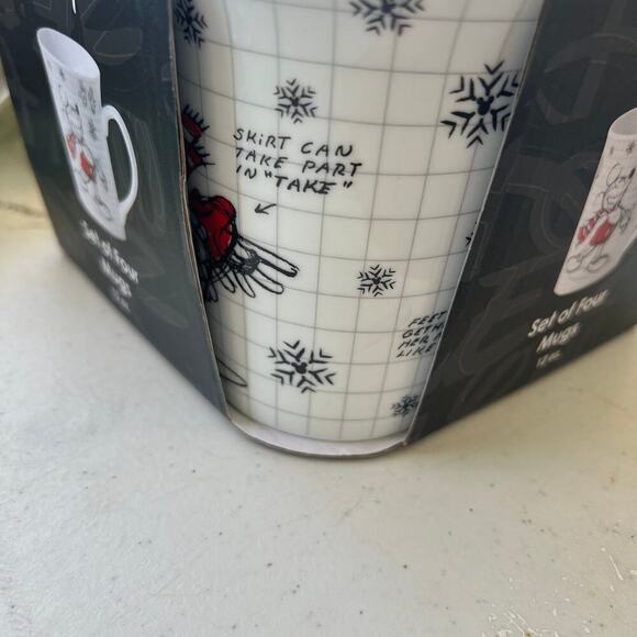 DISNEY set of 4 mugs, MICKEY HOLIDAY SKETCHBOOK . - Picture 11 of 12